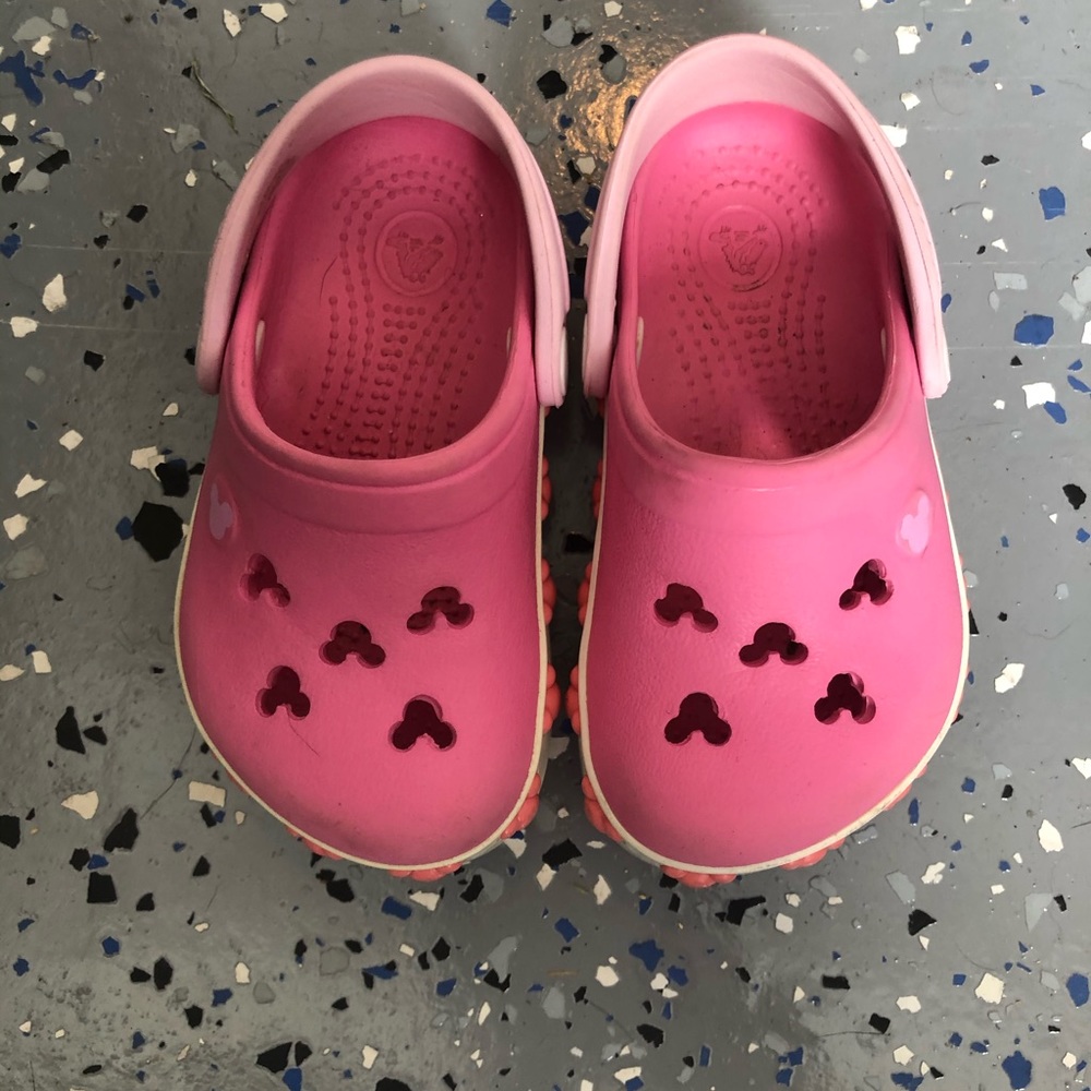 Crocs